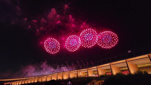 20250723_200111 - frame at 0m7s.jpg (40388 oCg)
